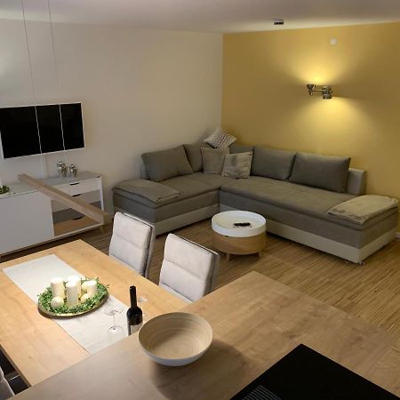 Moderne Ferienwohnung Nahe Swr Und Golfplatz Baden-Baden Exteriér fotografie